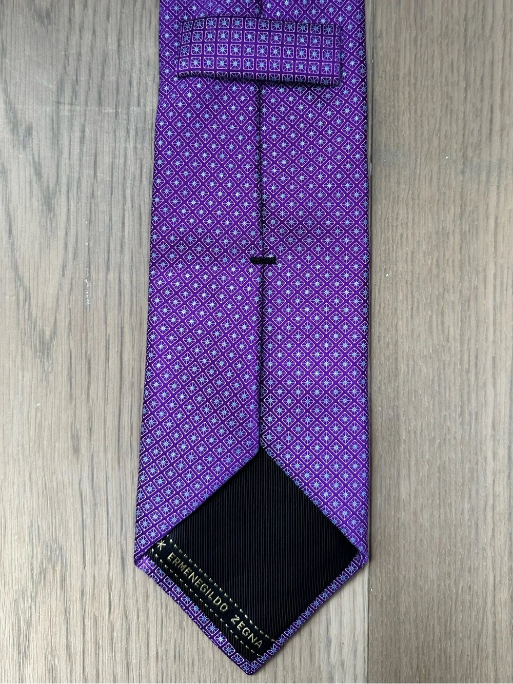 Ermenegildo Zegna 100% Silk Purple Geometric Diamond Luxury Necktie Italy